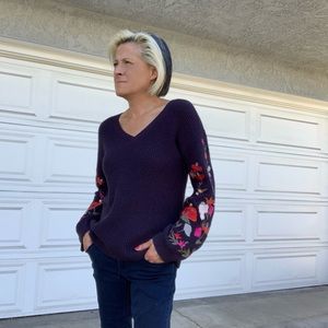 American Eagle Sweater with Flowers